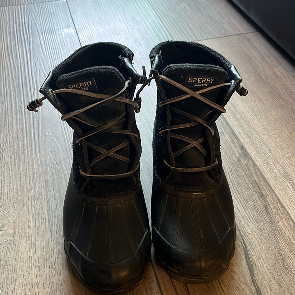 Women’s Sperrys